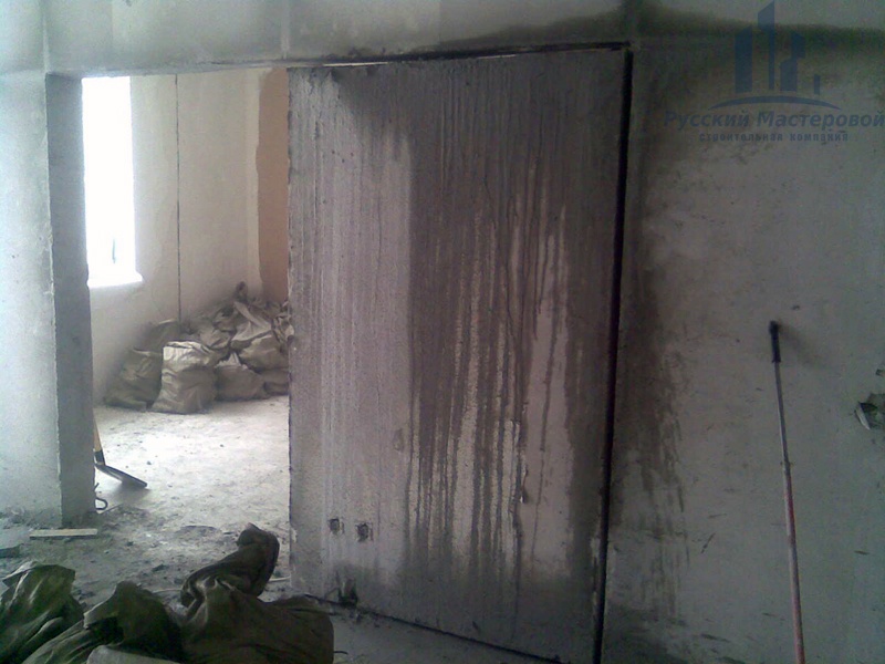 Демонтаж стен из железобетона толщиной 160 мм от строительной компании Русский Мастеровой