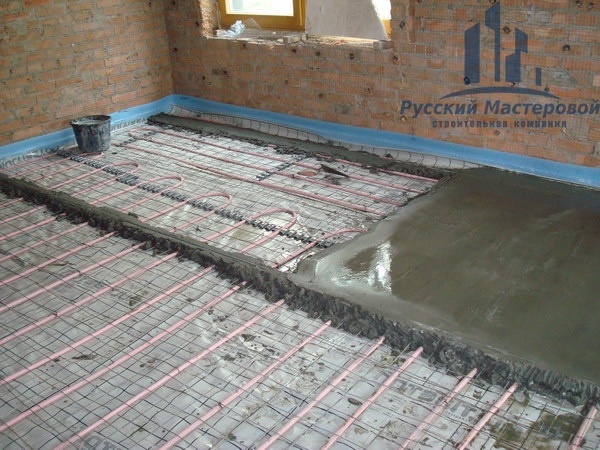Устройство цементной стяжки более 30 мм, на 10 мм толщины от строительной компании Русский Мастеровой