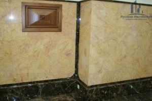 Облицовка стен мраморными плитами от строительной компании Русский Мастеровой